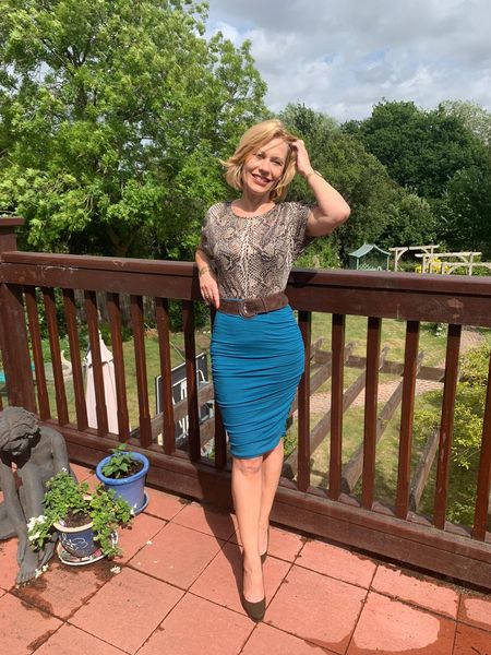 To Tuck or Not to Tuck? That is the question.